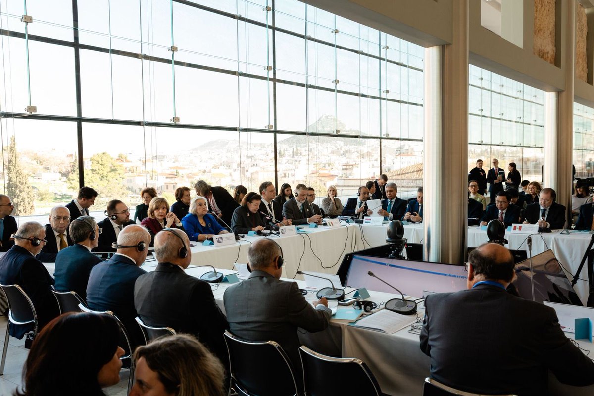 GreeceInChicago's tweet image. Greece hosted the 9th Ministerial Meeting of the Ancient Civilizations Forum on Dec. 12 at the Acropolis Museum 🇬🇷🏛️. The Athens Declaration reaffirmed cooperation to protect cultural heritage, address climate change and combat illicit trafficking.
#AncientCivilizations #Greece