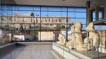GreeceInChicago's tweet image. Greece hosted the 9th Ministerial Meeting of the Ancient Civilizations Forum on Dec. 12 at the Acropolis Museum 🇬🇷🏛️. The Athens Declaration reaffirmed cooperation to protect cultural heritage, address climate change and combat illicit trafficking.
#AncientCivilizations #Greece