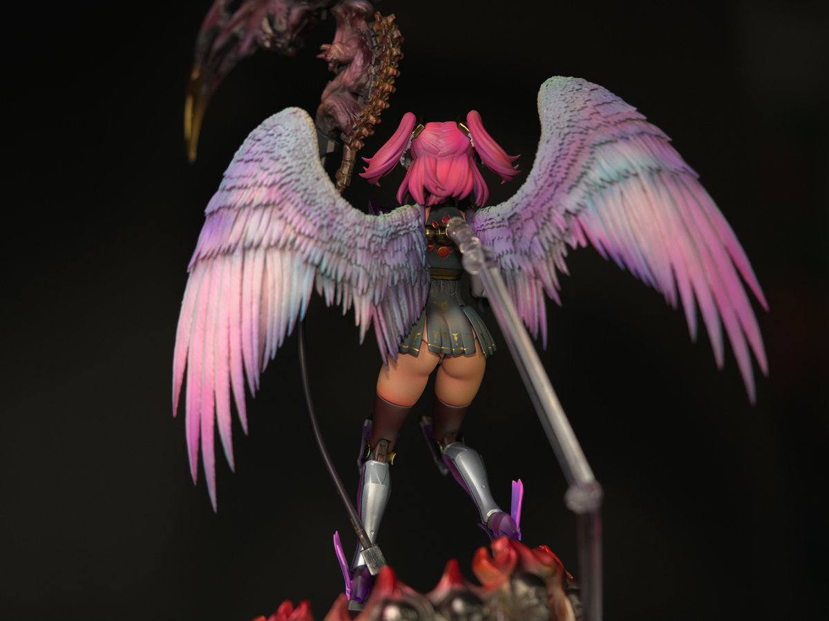 #後ろ姿からしか得られない栄養があるので見た人も貼る