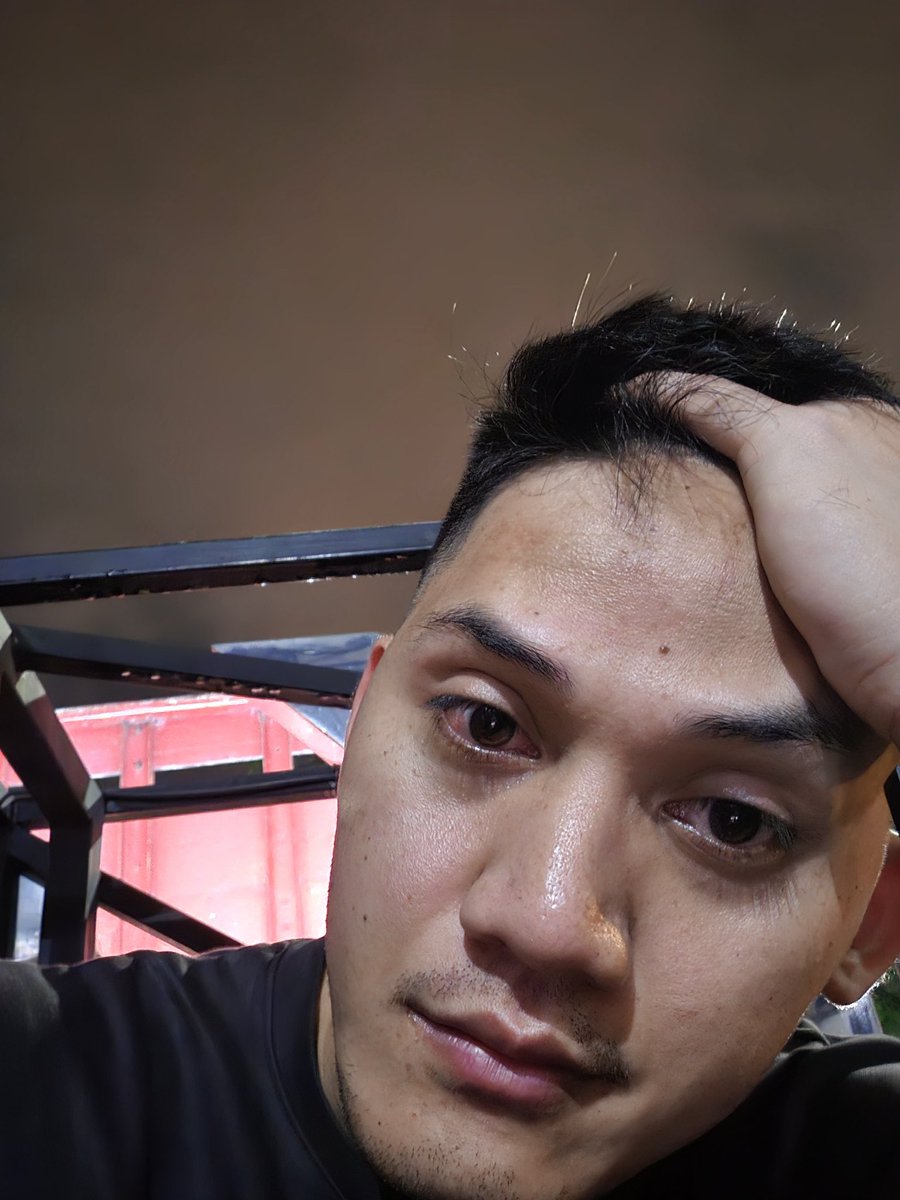 satriadiiban tweet media