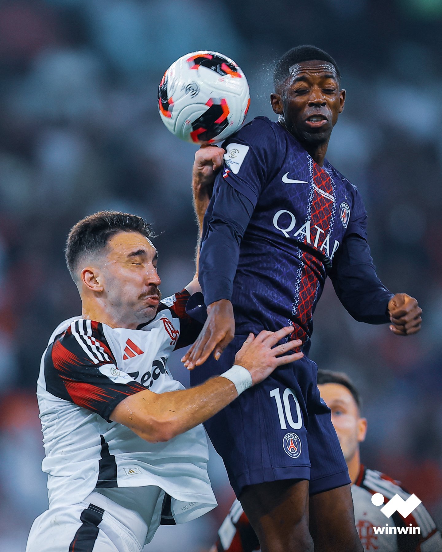 الإثارة متواصلة. التعادل بهدف لهدف ينهي مباراة باريس وفلامينغو في وقتها الأصلي، لتتواصل إلى شوطين إضافيَّين 