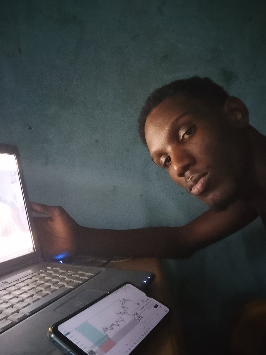 _Chukwudiii's tweet photo. UP AND GRINDING 👾
    NO FAKING IT'S ALL REAL. https://t.co/bFbwJmMcAq