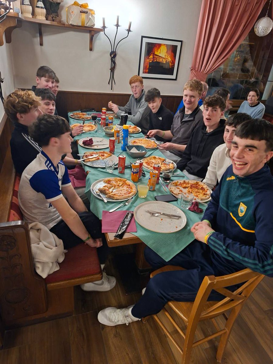 St Mogue's College tweet media