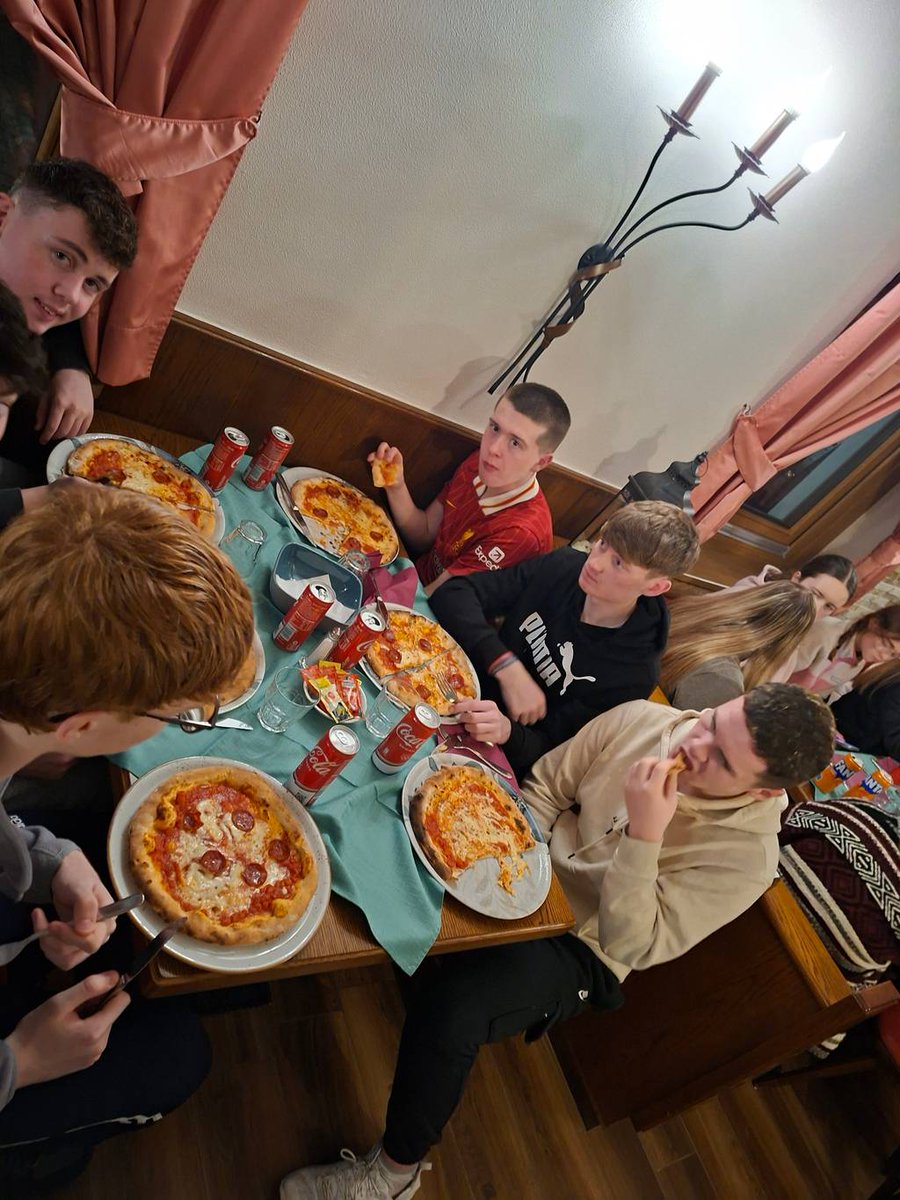 St Mogue's College tweet media