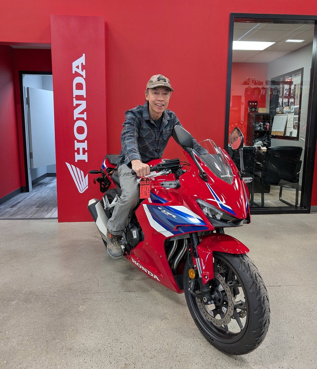 Congrats to Vince from Calgary, Alberta for winning the 2025 Honda $10K Your Way contest! Vince chose to use the $10K store credit towards a CBR500R. Excellent choice.
 
Be sure to enter the new 2026 Honda $10K Your Way contest for a chance to win starting January 9th!