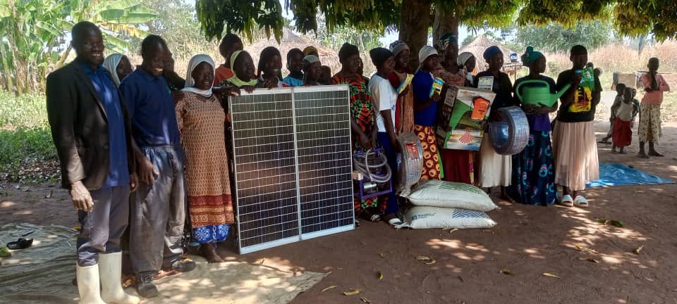 Ever smart and Asianzu women farmers group  have received their set of  smart tools for off-season production .
 
The journey to increased productivity, enhanced climate resilience, food security through sustainable farming practices begins. #SolarIrrigation kit, one tool at a