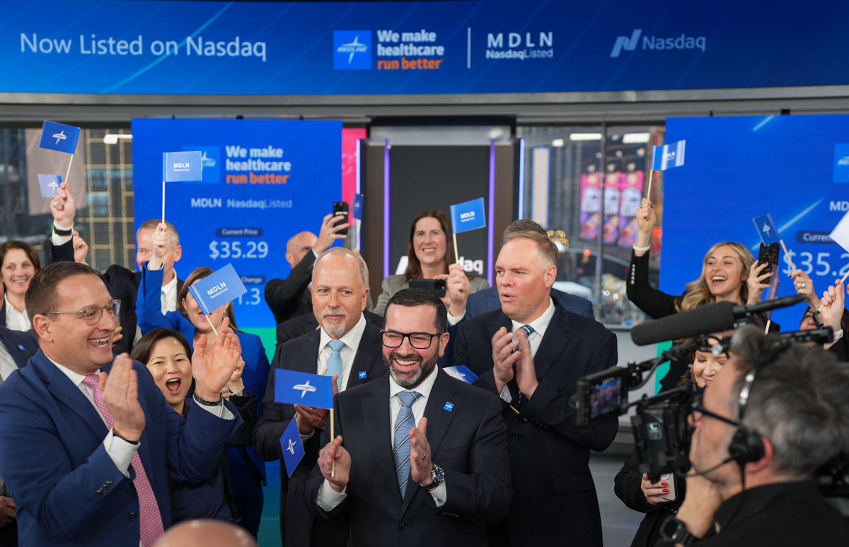 NasdaqExchange's tweet image. 📅 It’s official: @Medline is #NasdaqListed—welcome, $MDLN 🎉