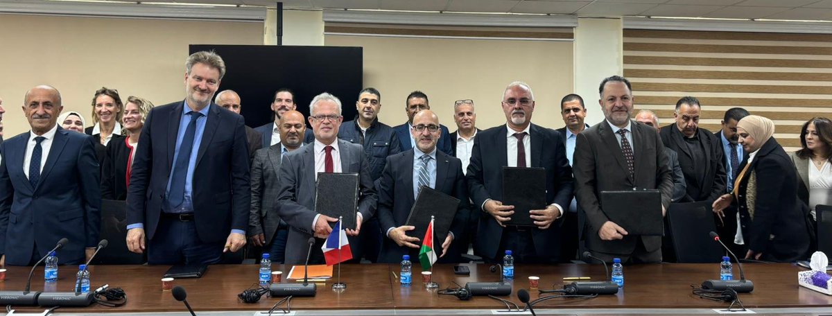 France à Jérusalem 🇫🇷 🇪🇺 tweet media