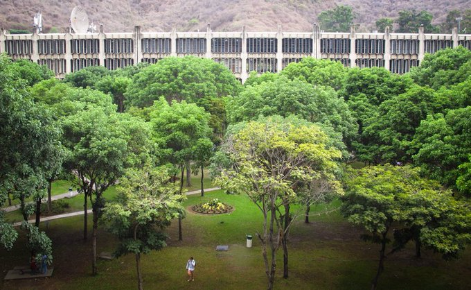¡Queremos hacer sustentable la excelencia!

Conoce más de nuestra Dirección de Sustentabilidad Ambiental en goo.su/Ni6B y síguelos en sus RRSS <a href="/ucabsustentable/">Sustentabilidad Ambiental 🌱 UCAB</a> para que te enteres de todas las actividades ambientales dentro y fuera del campus♻