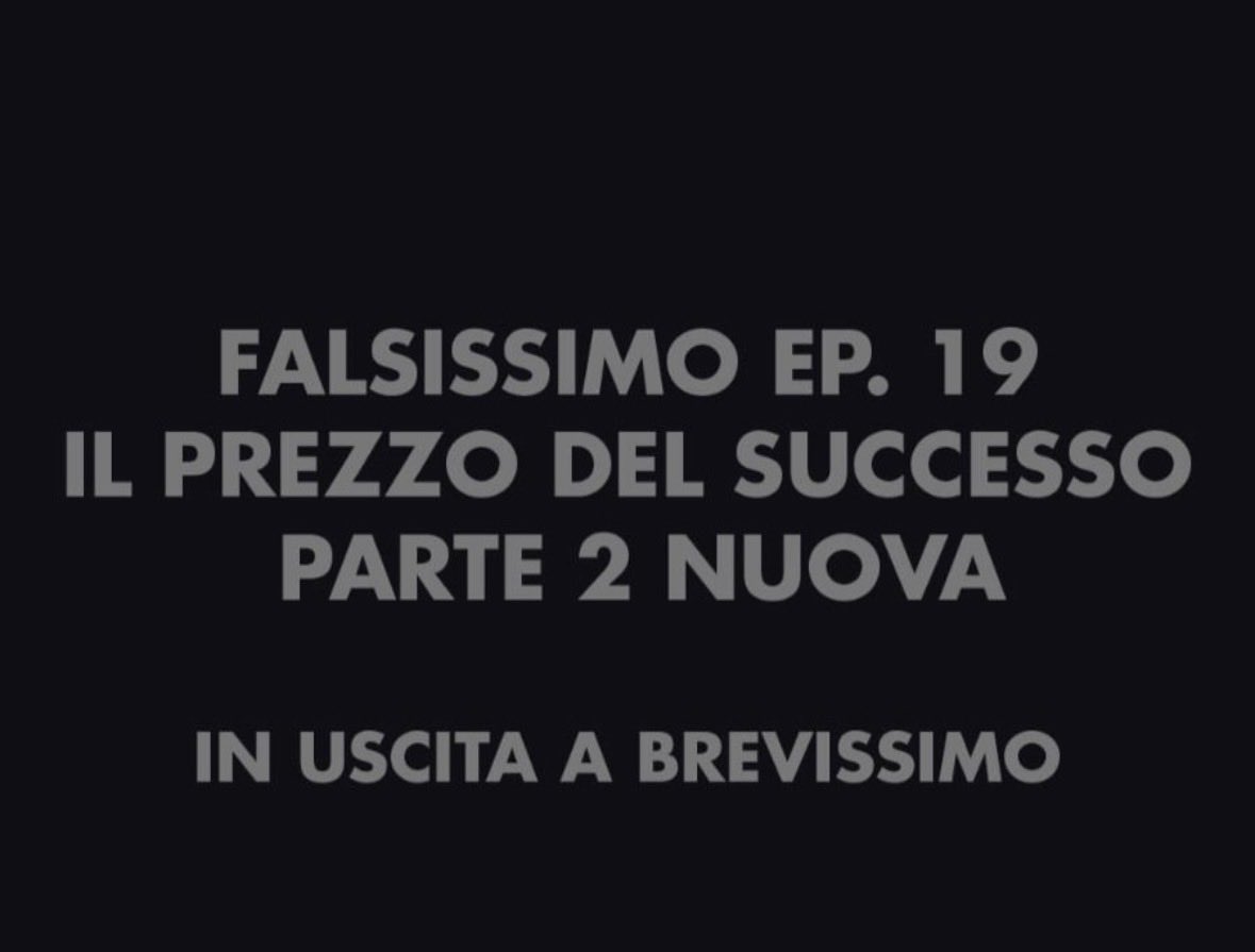 Seppur più che probabilmente denunciato da #Signorini, #Corona attacca Mediaset, Nuzzi e rilancia con una nuova puntata, diffondendo anche un’immagine privata del conduttore del GF in abiti da sexy crocerossina. 
Un abbraccio al suo avvocato