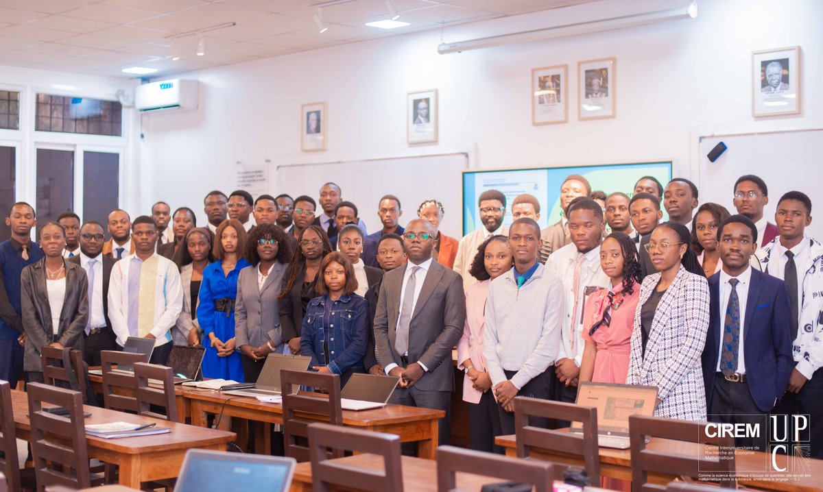 Ce mercredi 17 décembre 2025, le CIREM a eu l’honneur d’accueillir M. Francis Mulangu, économiste senior et statisticien à la Banque mondiale, dans le cadre d’un atelier interne consacré à l’analyse des liens entre la croissance économique et la pauvreté multidimensionnelle.