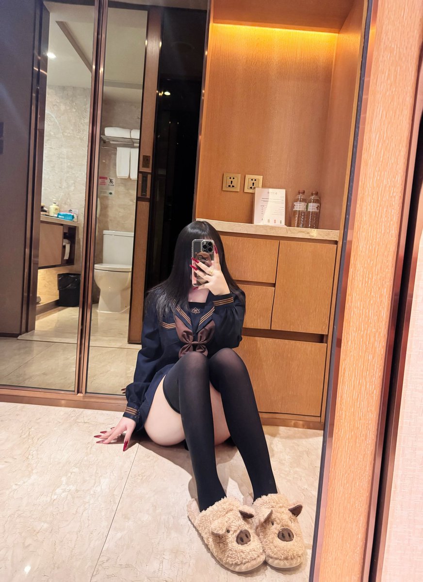 mimi6831's tweet photo. 澳門開  16歲呦呦 https://t.co/LEu3tbIuwd