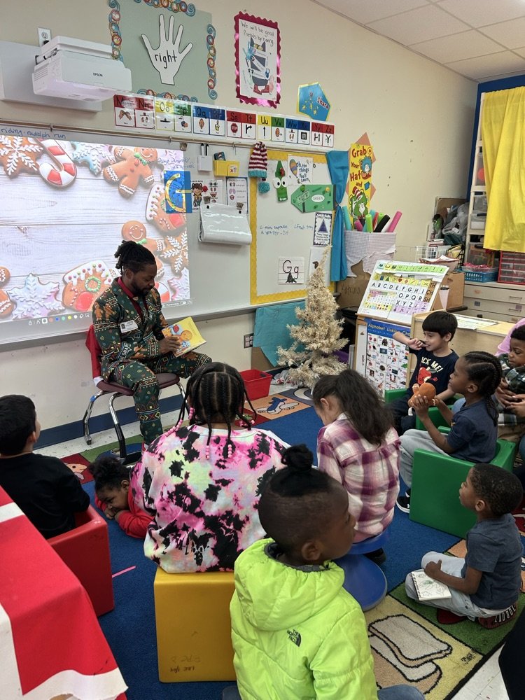Students in our ECSE and Fundamentals classes went on a hunt for the Gingerbread Man- he read, he ran, he worked out! All in the name of holiday fun! Santa stopped by to make everyone was being nice!