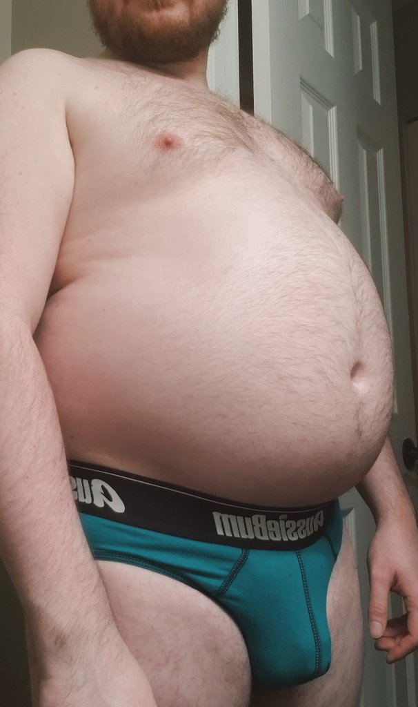 Overfed Buck tweet media