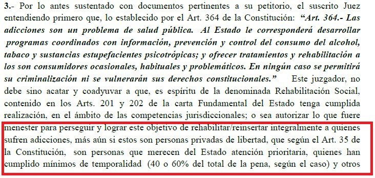 acastropiedra's tweet photo. ❌Hace menos de dos años, un juez en Cuenca liberó a un sujeto que estaba preso por la violación de tres niñas, invocando y basándose en la generalidad del artículo 35 de la Constitución que establece que los privados de la libertad son parte de la población vulnerable. Usando ese artículo tan amplio, priorizó de forma indolente el “derecho” de un delincuente sobre el derecho de las niñas.
❌Meses después, un sujeto con tres condenas por asesinato recibió la prelibertad de otro juez, cumpliendo solo 12 de los 32 años a los que fue sentenciado. Apenas puso un pie en la calle desapareció, huyó, pero nadie lo busca porque otro juez de Cuenca, invocando asimismo el artículo 35, le perdonó su falta de presentación al juzgado por tener doble vulnerabilidad: PPL y adicto.
❌Un caso más, un sujeto extranjero, detenido por secuestro extorsivo, fue liberado en 2024 cumpliendo la mitad de su pena. El juez le dejó libre por tener doble vulnerabilidad. Preso y extranjero.

Podemos enumerar, como estos, decenas de casos. Afortunadamente nuestra investigación terminó con la destitución a los dos jueces que liberaron a estos sujetos y que hoy además enfrentan a la justicia. Pero no es suficiente, es necesario debatir y reformar el Art. 35 de la Constitución, es una obligación moral de esta Asamblea y un deber con el país.