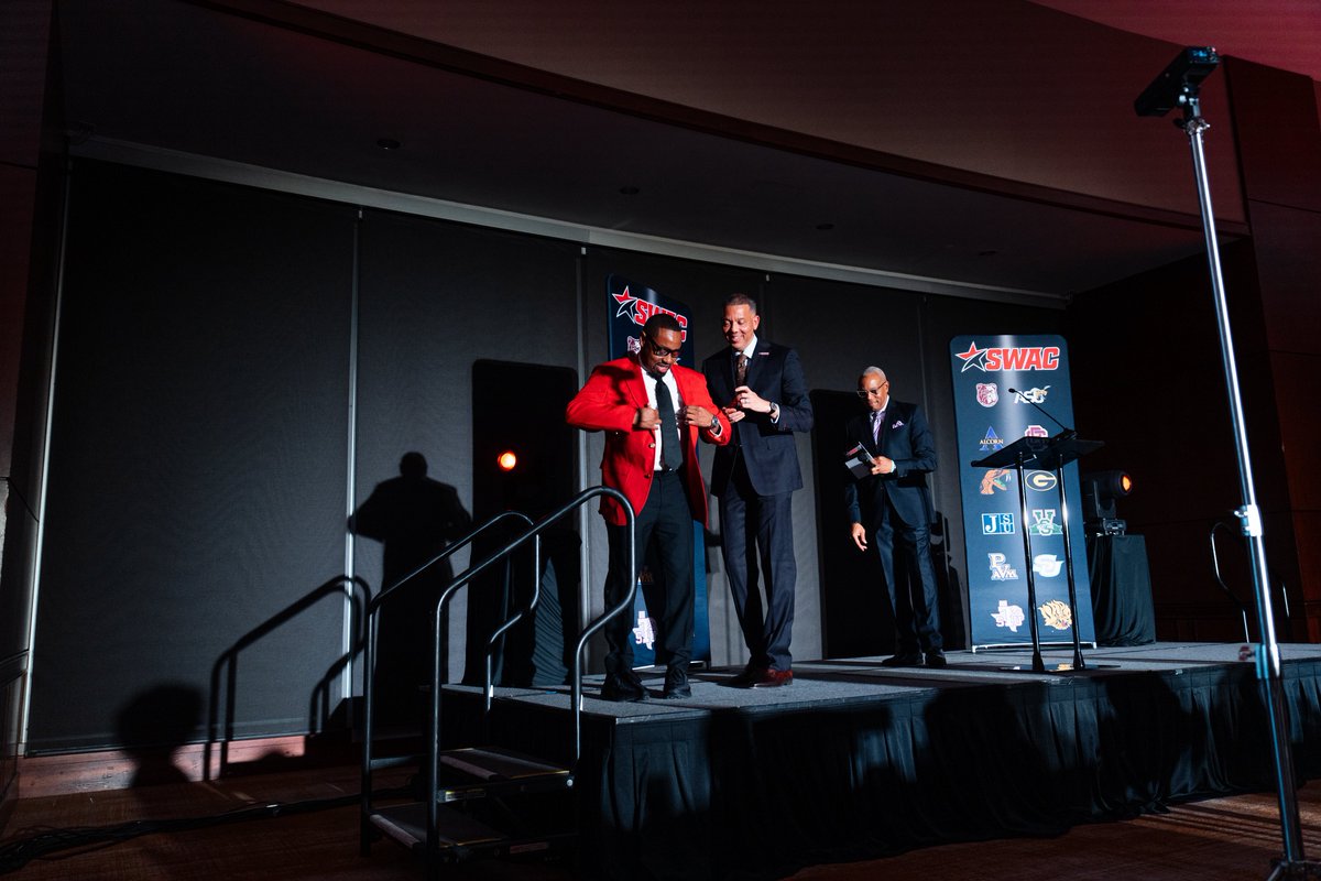 Celebrating Ashley Robinson on his 2025 <a href="/theswac/">Southwestern Athletic Conference</a> Hall of Fame Induction 🔥🔥🔥

<a href="/JacksonStateAD/">Ashley Robinson</a> 

#GuardTheeYard