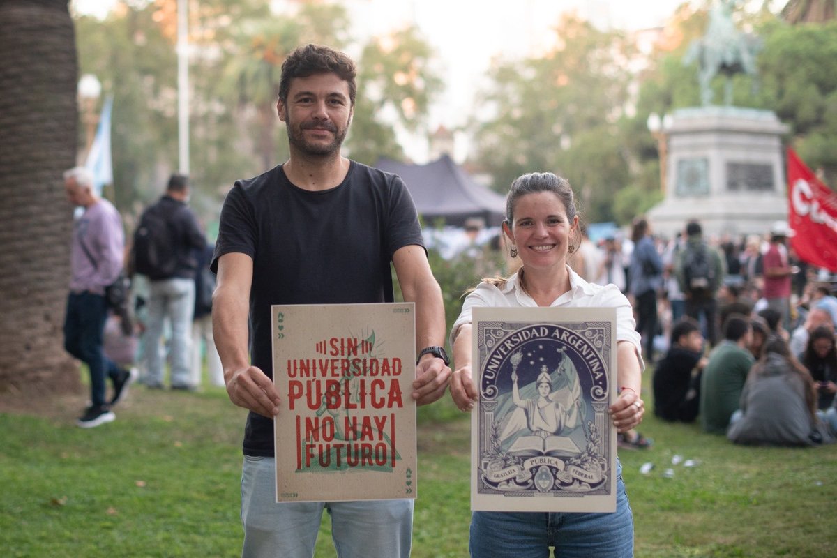 En la primera sesión del nuevo Congreso, La Libertad Avanza estrena su mayoría arrancándole a la gente derechos por los que luchó con dignidad durante todo el año.

Milei y sus aliados votan contra quienes más lo necesitan y derogan la ley de emergencia en discapacidad.

Además