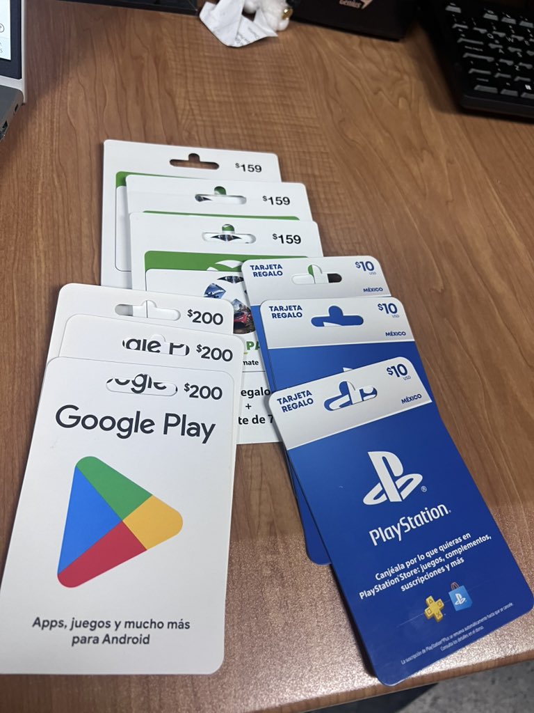 Amigos solo para recordarles que en las redes de <a href="/Oye897/">Oye 89.7</a> con <a href="/ValtymorTA/">ValtymorTA 🌺</a> cada semana regalamos moneditas virtuales, así que, yo que ustedes corriaaaaaa!