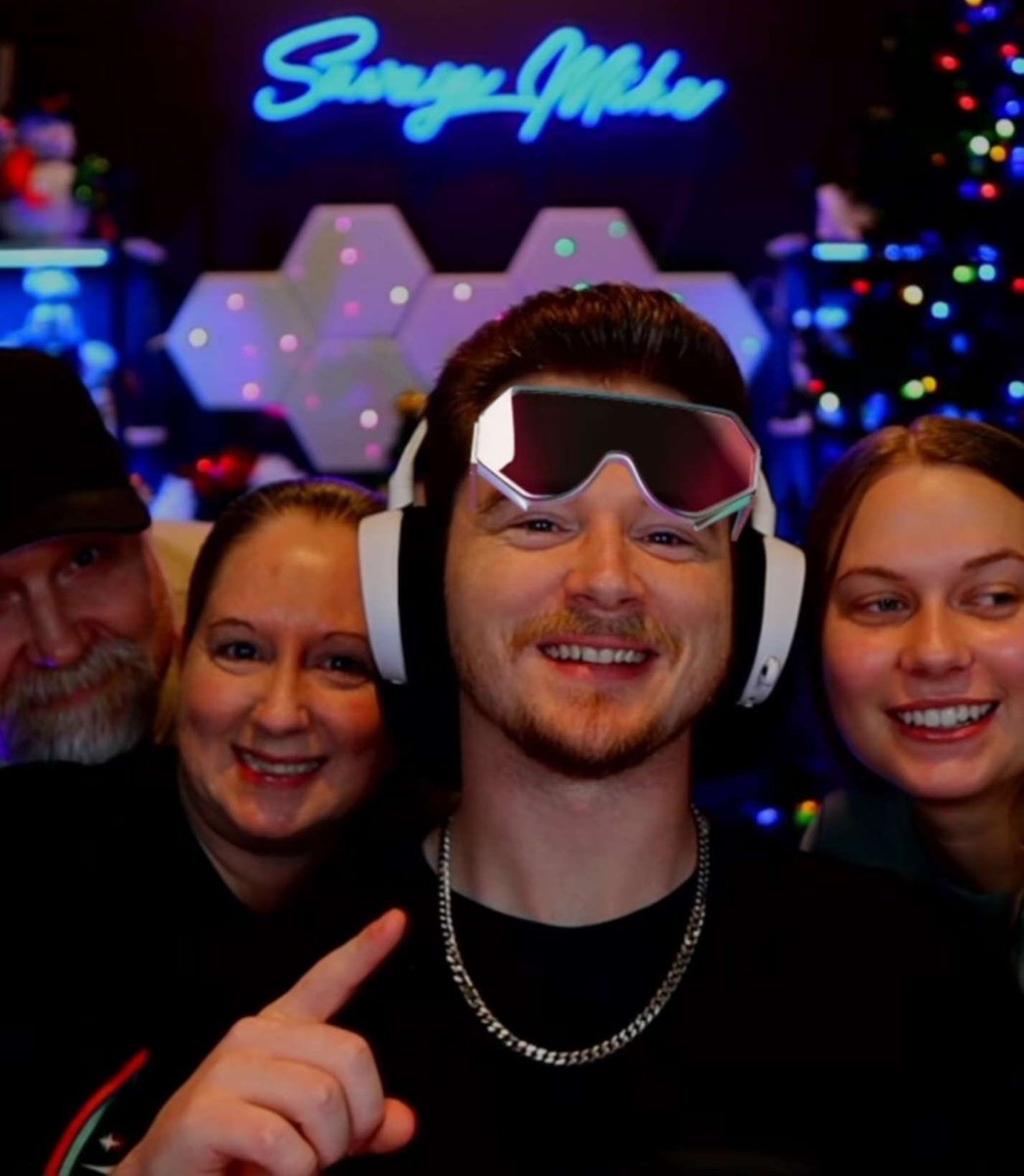 YoYoSavageMike's tweet photo. LIVE FEST GAMING #1 GOES TO THE SAVAGE SQUAD! 3 PEAT! 🏆🏆🏆

Thank you to my community, my family, my friends, EVERYBODY who supported me throughout this. ❤️ I love and appreciate you all so much! 🥹

73 HOURS STRAIGHT STREAMING! 

This would not have been possible without the amazing team I have behind me! #SAVAGESQUADONTOP 🥇

I’LL SEE YOU IN VEGAS! 🎲😆