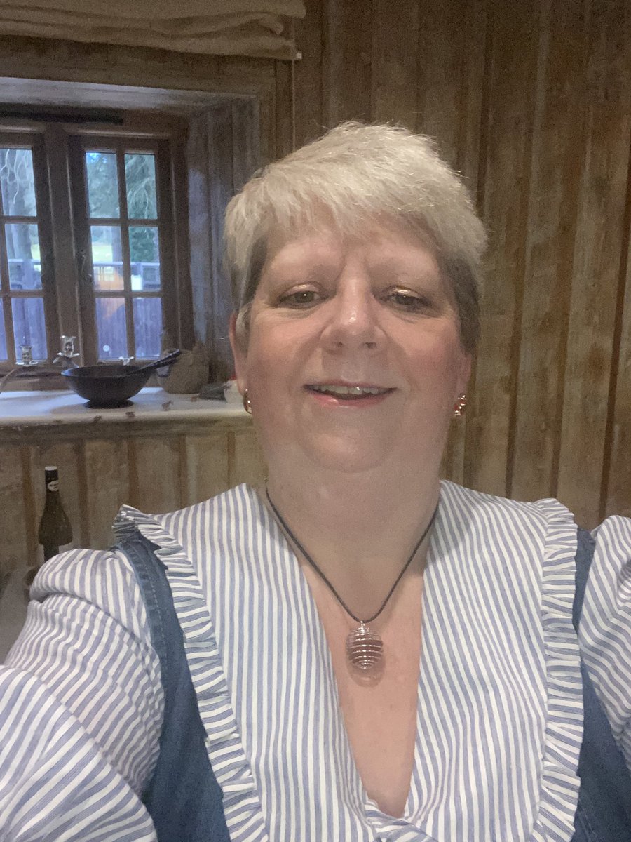 Lesley Goodburn tweet media