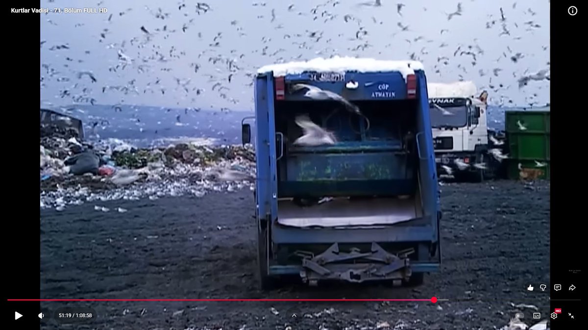 kurtlar vadisi öyle bir dizidir ki çöp kamyonunun üstünde çöp atmayın yazacak kadar derindir