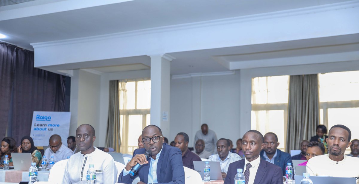 ralgarwanda's tweet photo. “Ubu bufatanye bw’inzego z’ibanze n’izindi nzego bwatumye tugera kuri byinshi mu kunoza imicungire y’imari ya leta mu nzego z’ibanze; ndetse no kongera imbaraga mu mikusanyirize y’imisoro.”  Valens Uwineza, Umunyamabanga Mukuru wa RALGA atangiza iyi nama. https://t.co/EsZp863sBQ