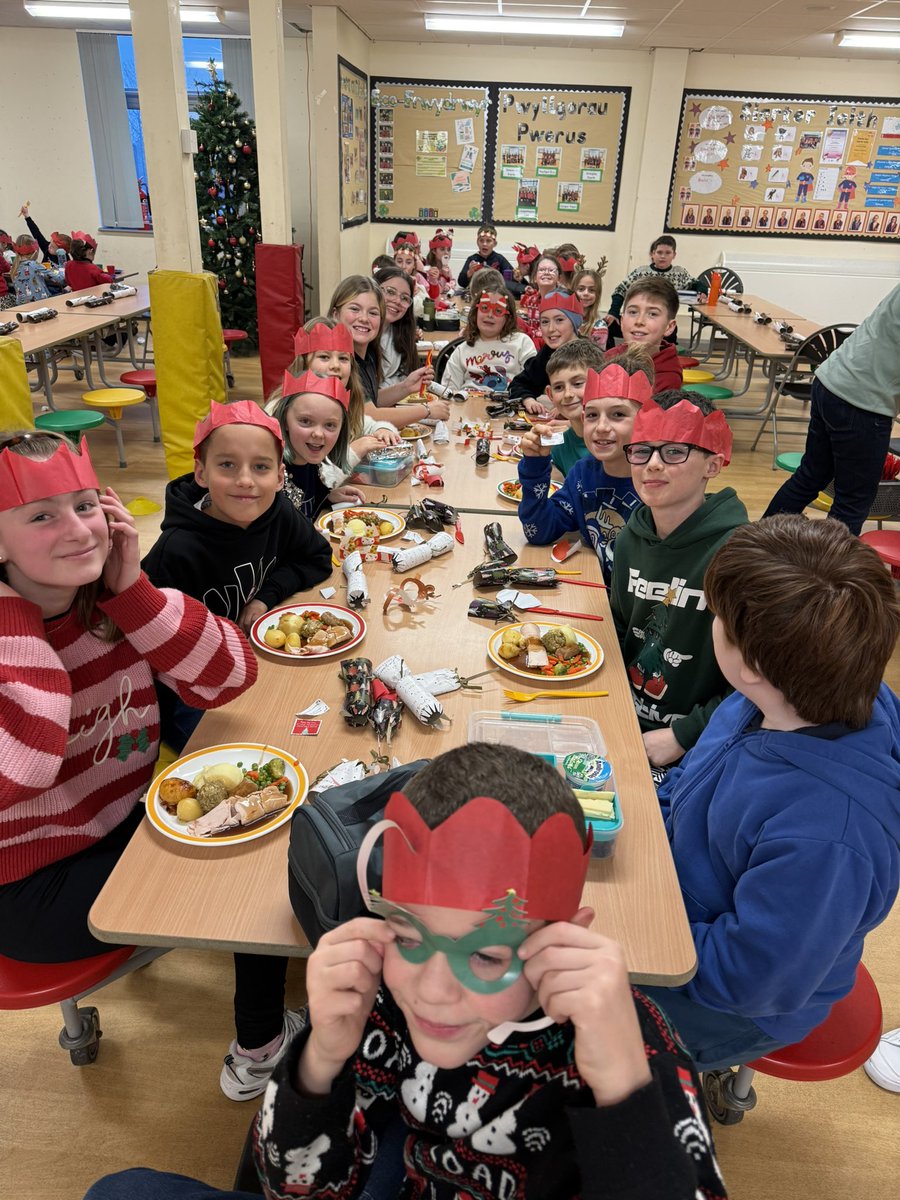 Dosbarth Barcud tweet media