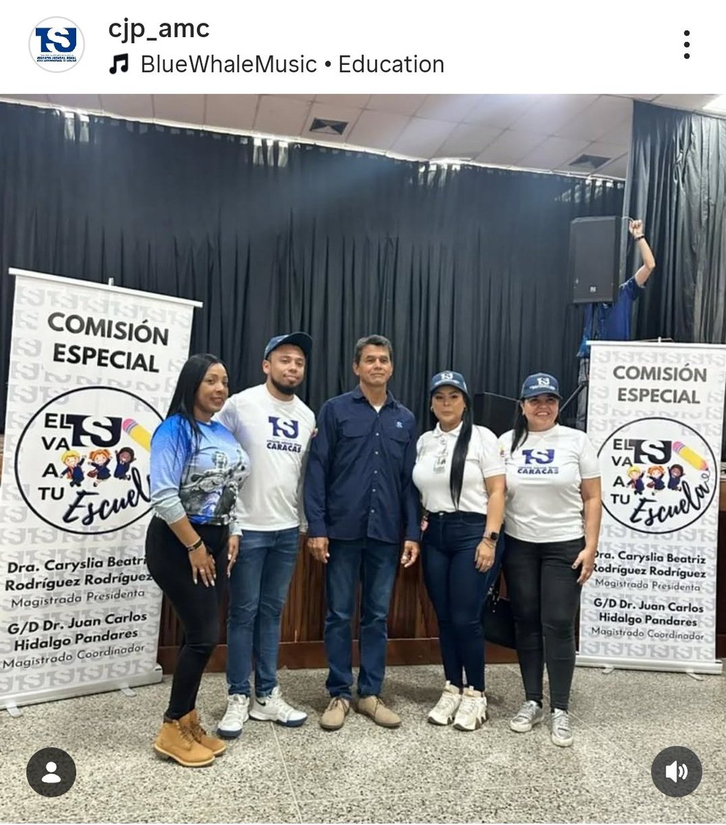 Un joven sin cometer delito alguno ha sido condenado a 10 años de prisión por la "juez" Dayana Castillo (quien me dicen desde tribunales que es una de las tres en esta foto). Una abominación estructurada desde el poder con el concurso de <a href="/TarekWiliamSaab/">Tarek William Saab</a> y la presidenta de la