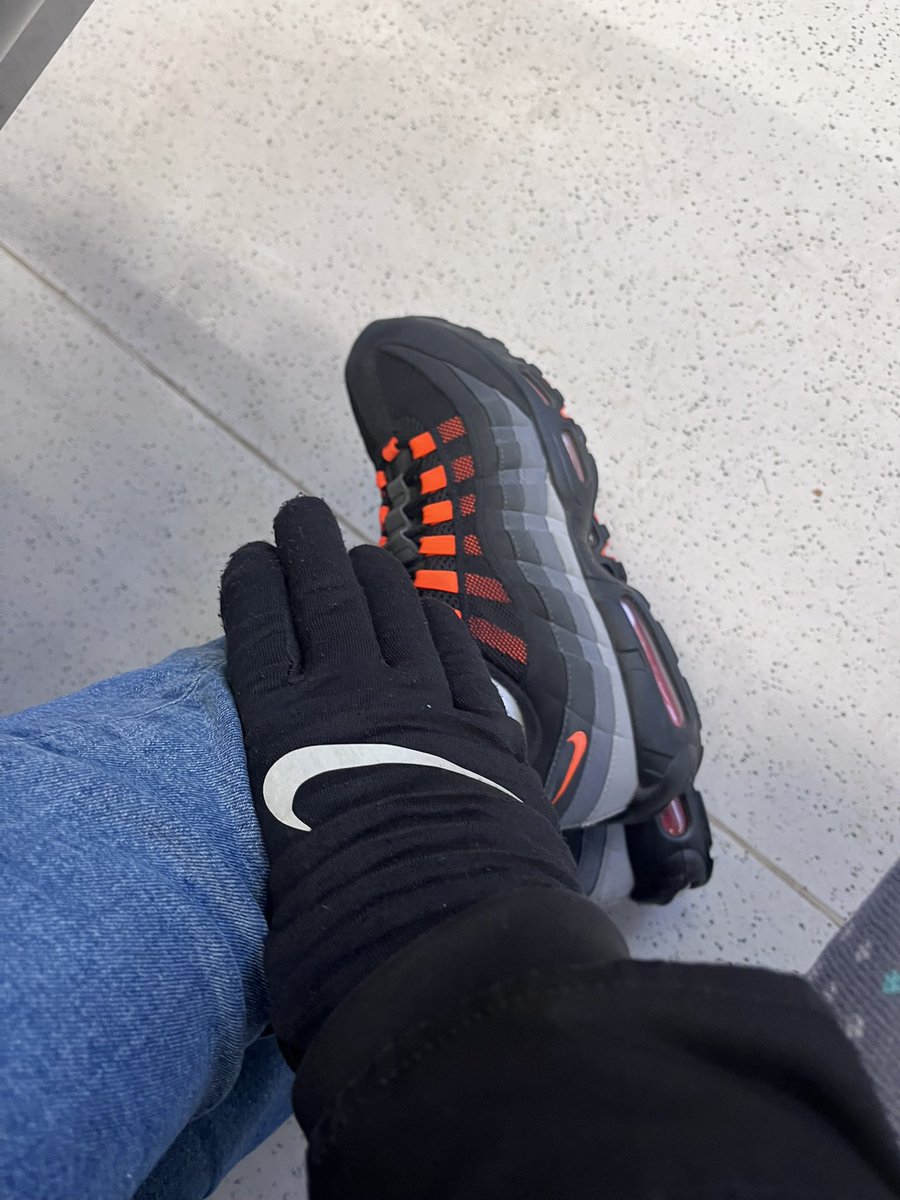 You all seemed to like the last post like this, so here’s some more Nike x Nike action