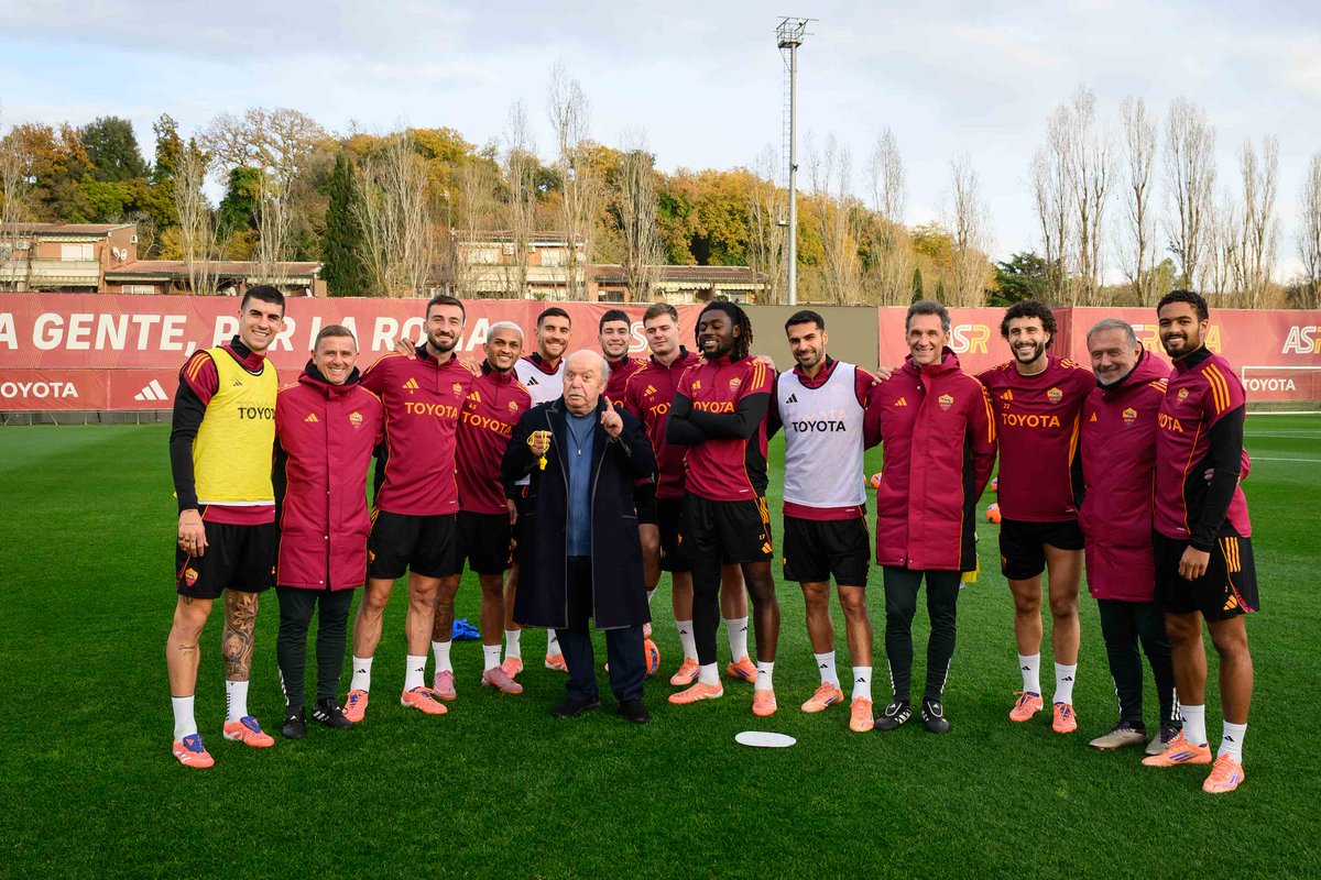 Oronzo Canà a Trigoria, urlo💛❤️