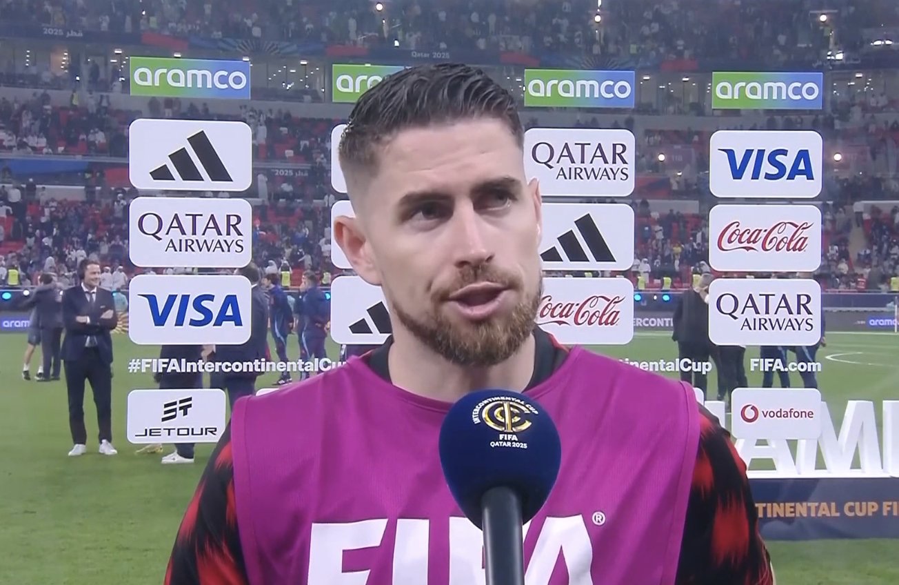 جورجينيو: لم نفز باللقب الذي كنا نرغب فيه بشدة، لكن هذه هي كرة القدم 