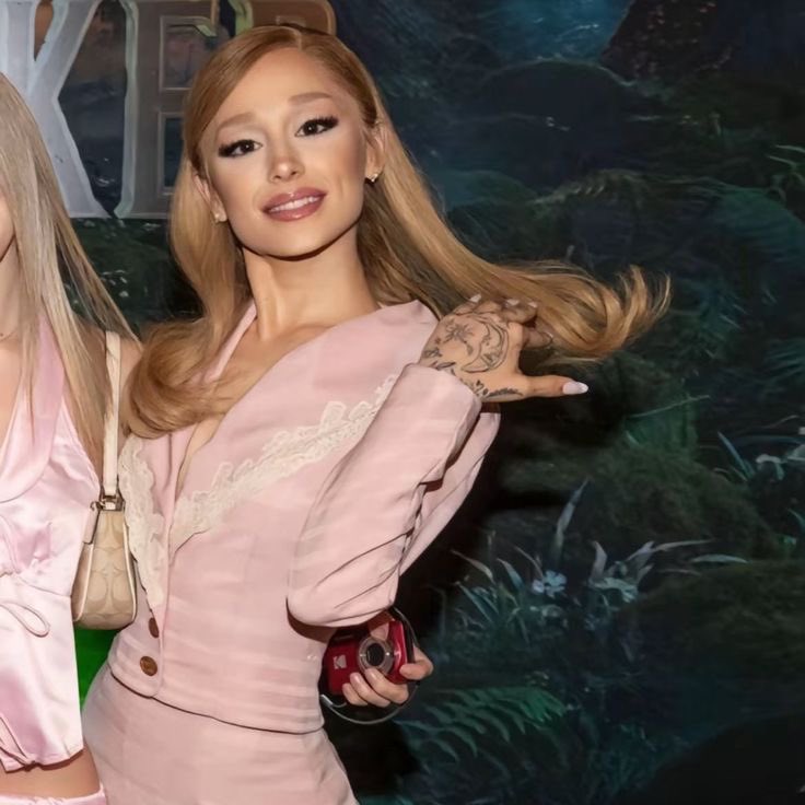 mylenefarter's tweet image. so teaaaaa