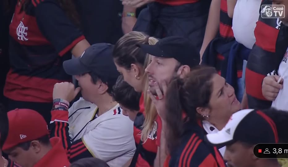 br_dadepressao's tweet image. Tem que ser muito doente pra rir nesse momento da tristeza dos torcedores do Flamengo.