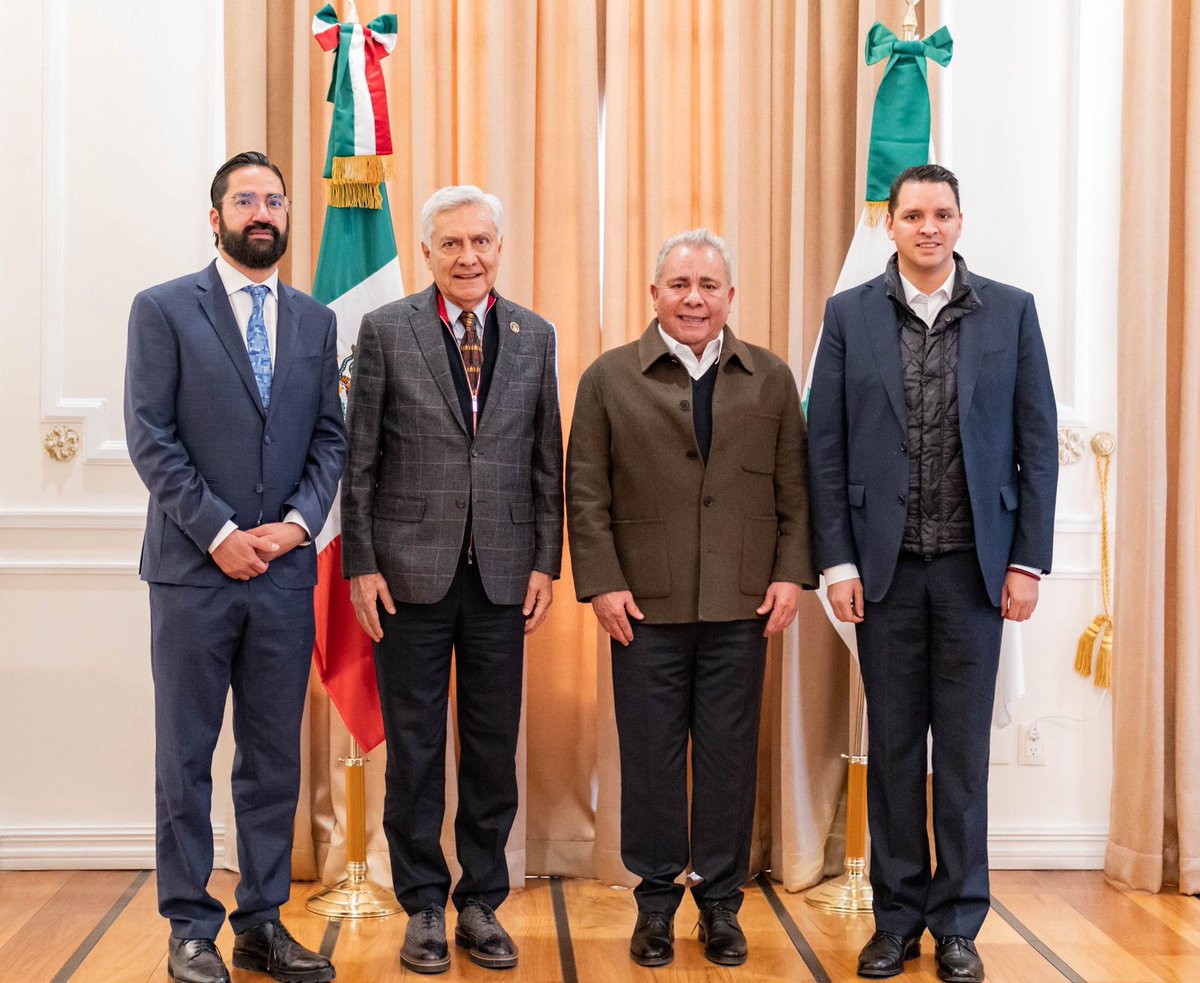 En una productiva reunión de trabajo con el Ministro <a href="/AristidesRodri/">Arístides Rodrigo Guerrero García</a>, nuestro Presidente <a href="/GarciaAyalaM/">Marco García Ayala</a> , reafirmo el compromiso de nuestra central #FSTSE con la construcción de la #NuevaSCJN.

Felicitamos y coadyuvaremos en su nuevo cargo como Presidente del Comité Especializado