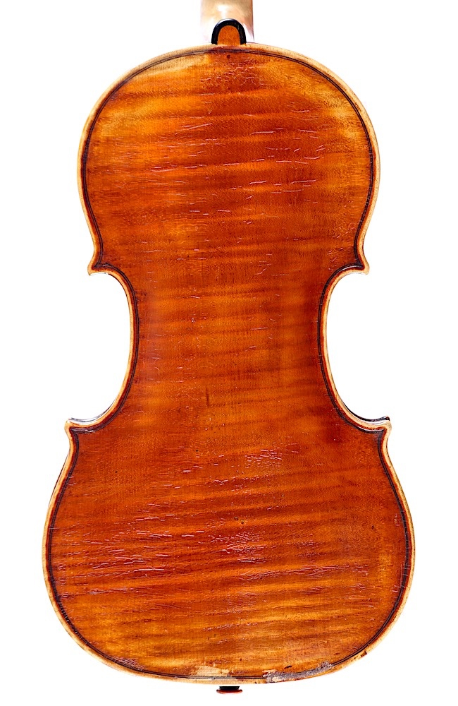 BenningViolins's tweet photo. We are pleased to offer this fine #violin crafted by renowned #Italian #violinmaker Annibale Fagnola for examination, trial and purchase. It possesses a deep, resonant voice, with excellent projection. Ideal for the solo #violinist.
Learn more: https://t.co/Smzhy3EWkr https://t.co/bhXmlplX6L