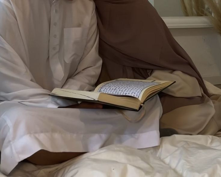﴿رَبِّ هَبْ لِي مِنَ الصَّالِحِينَ﴾ 🤍