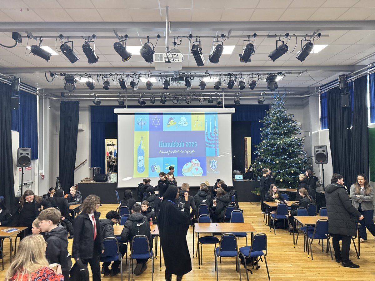 StreetlyRE tweet media