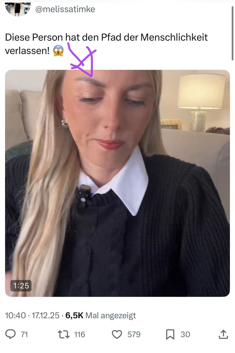 Woschtler's tweet photo. @melissatimke El Hotzo sammelt in einem Monat mehr Spenden als du mit deinen peinlichen Deutschland Fanartikeln dir jemals in die eigene Tasche reinorgelst. https://t.co/QhNKBHafl2