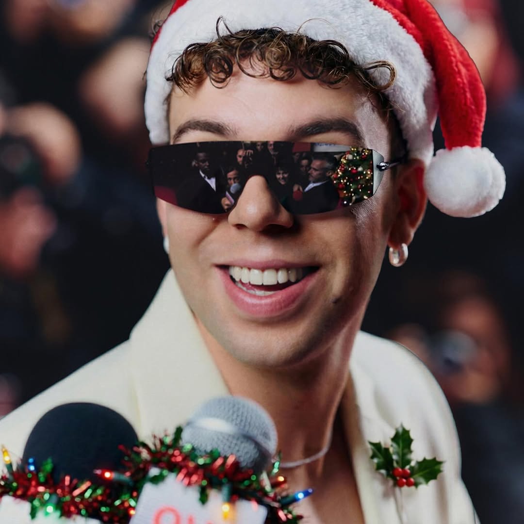 BUENAS NOCHES VERSIÓN NAVIDAD 🎅🎄

📸: kyushi.th