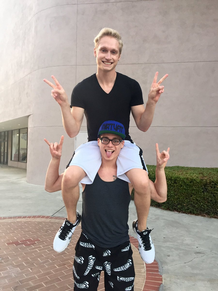 Max Carter tweet media