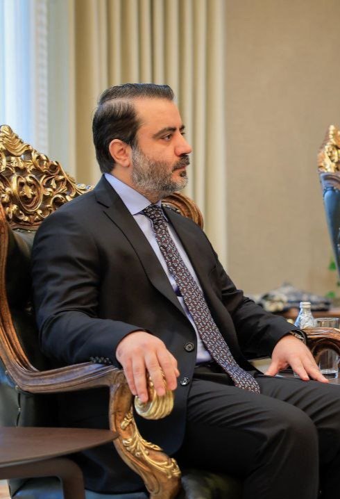 وزير الخارجية السوري أسعد الشيباني: نعرب عن شكرنا وتقديرنا لمجلس الشيوخ الأمريكي على دعمه للشعب السوري وتصويته على إلغاء «قانون قيصر». ونعتبر هذه الخطوة تطورا إيجابيا يفتح آفاقا جديدة للتعاون والشراكة بين بلدنا والعالم.