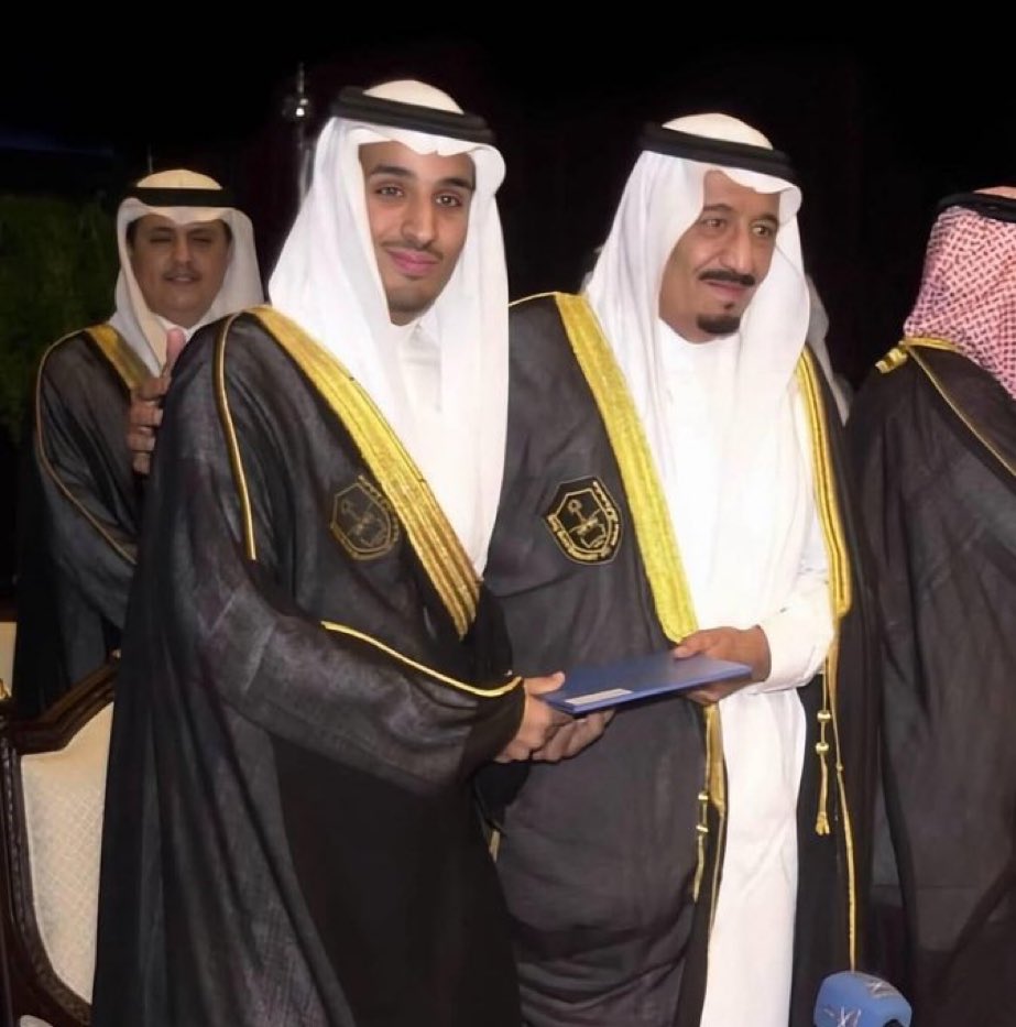 محمد بن سلمان بن عبد العزيز (Informal) tweet media