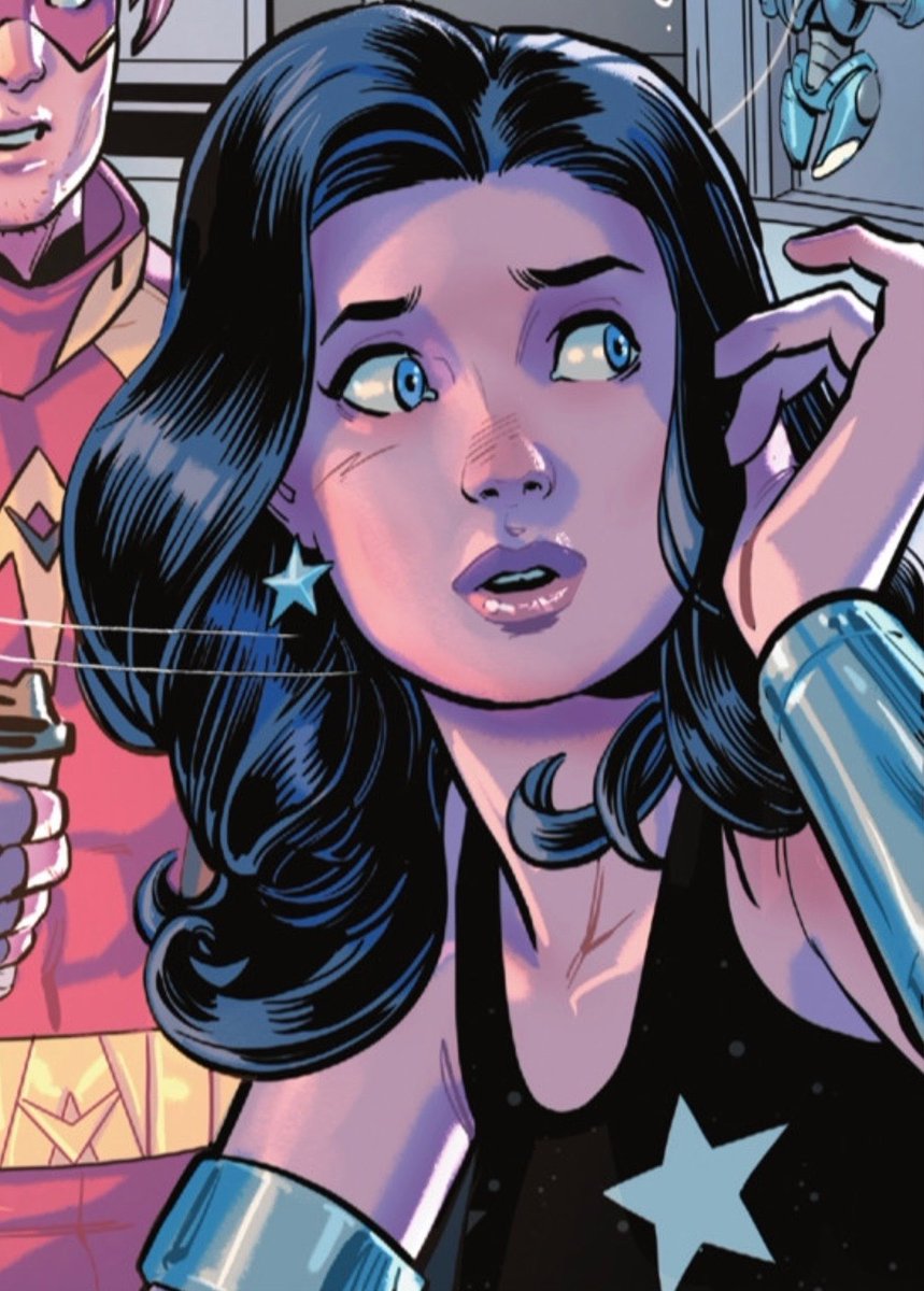 themycira's tweet photo. DONNA TROY??? https://t.co/EX8sa2cwdu