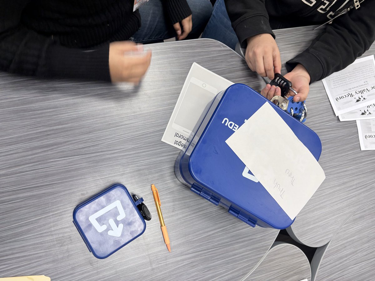 Riverside MS Library tweet media