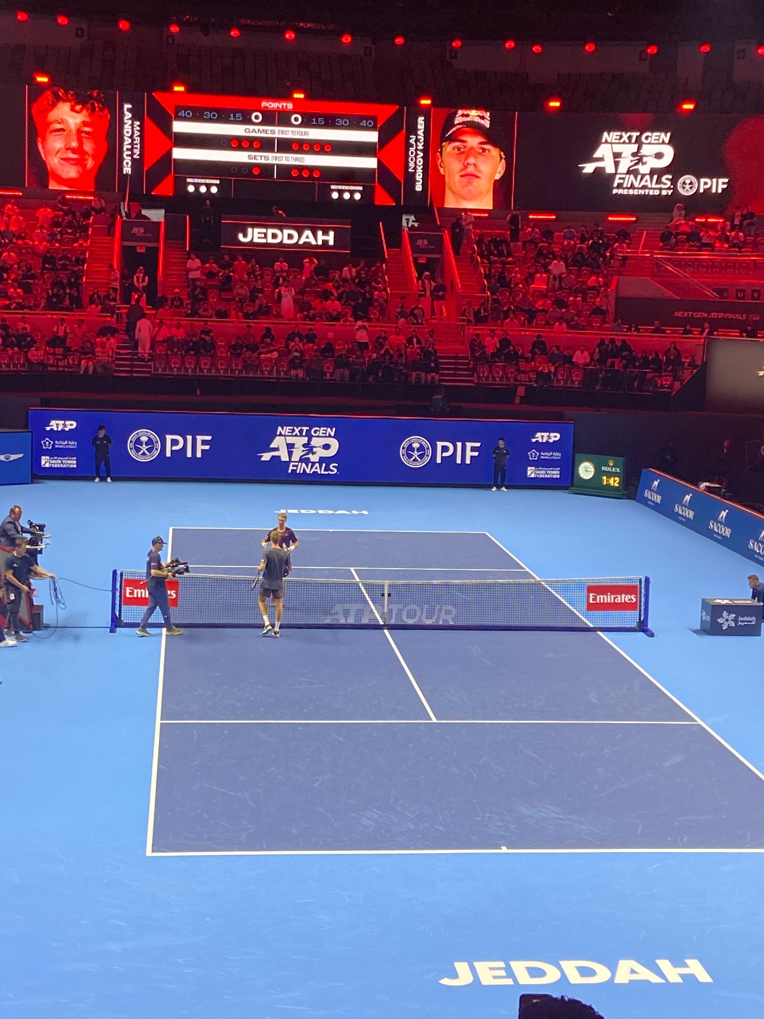 النرويجي نيكولاي بودوكف يتغلب على الإسباني مارتين لاندلوثي بثلاثة أشواط مقابل شوط واحد #نهائيات_الجيل_القادم 