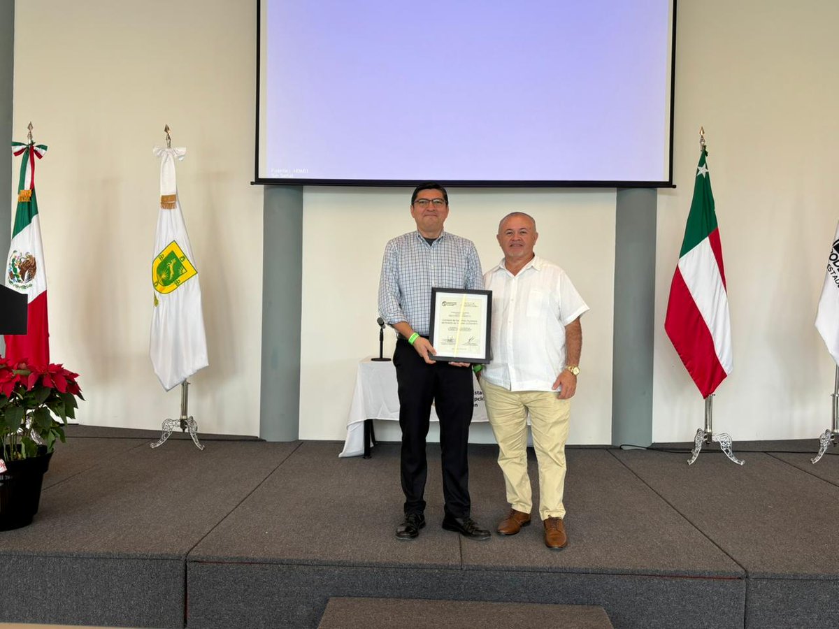 codhey's tweet image. En el marco del Día Internacional contra la Corrupción, en la CODHEY recibimos el reconocimiento IECCCA por concluir satisfactoriamente el Programa Herramientas Anticorrupción, en favor de una cultura de integridad, transparencia y participación ciudadana. 🤝✊📘