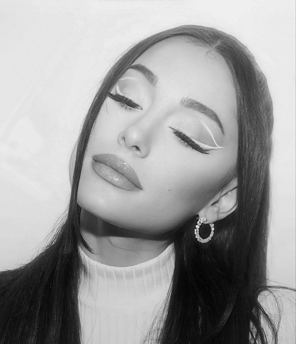 MsGraande's tweet image. mother