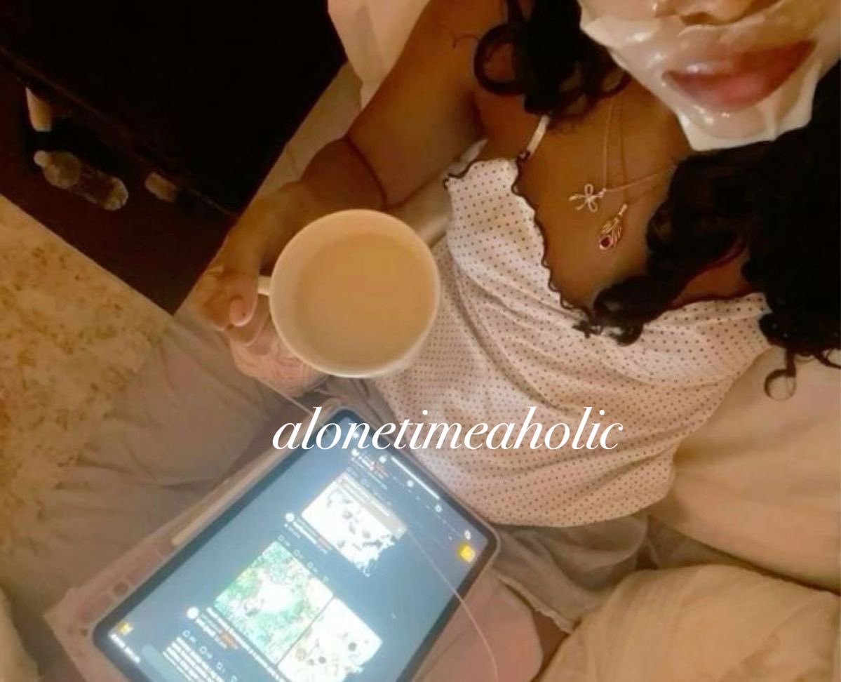 𝐚𝐫𝐢𝐚𝐧𝐚 ✩ (@lovelyytweetz) on Twitter photo 