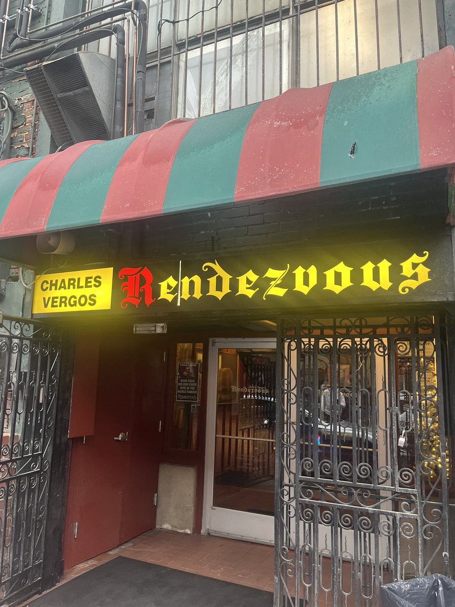 tom_hart's tweet image. Found a new spot in Memphis. Looks promising.