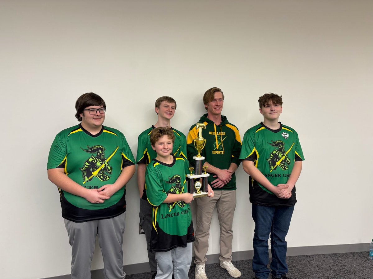 deerlakessd's tweet photo. STATE CHAMPIONS: The Deer Lakes Middle School green eSports team won the PSEL Super Smash brothers middle school state championship by beating the 2-time defending state champs. This is the first year that the esports team has competed for Deer Lakes! Congratulations! #DLProud https://t.co/KAjVlpgXBT